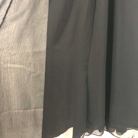 White Vera Wang maxi women size 6 sheer bodice lining stays black holiday event - Picture 6 of 6